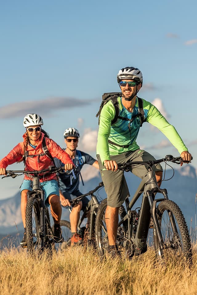 Mountainbiken in Flachau beim Sommerurlaub im Salzburgerland im Hotel loj f&uuml;r aktive Urlauber