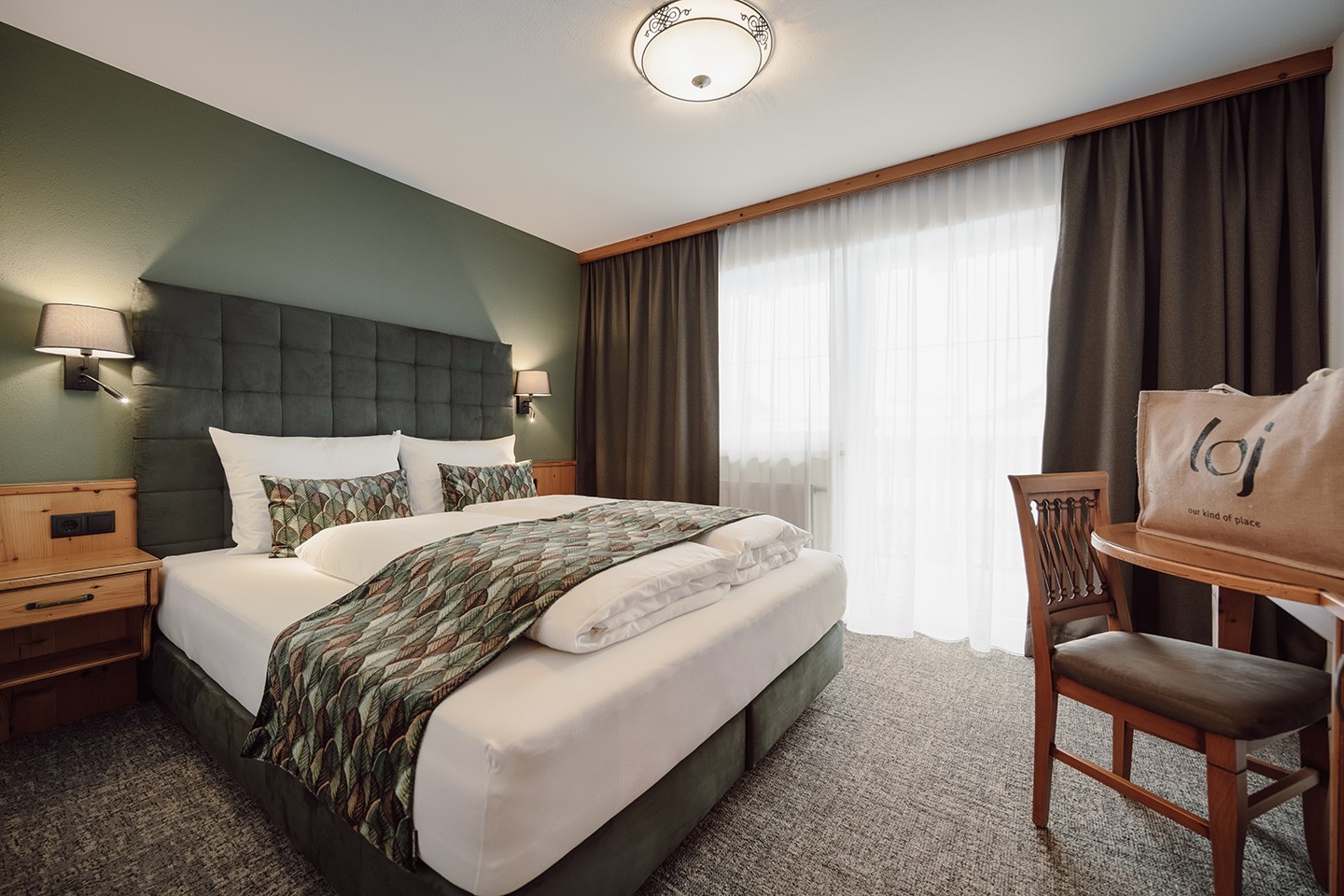 Zimmer Standard mit Balkon