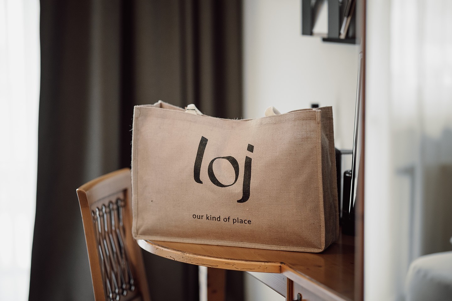 Badetasche mit Saunat&uuml;chern und Badem&auml;nteln